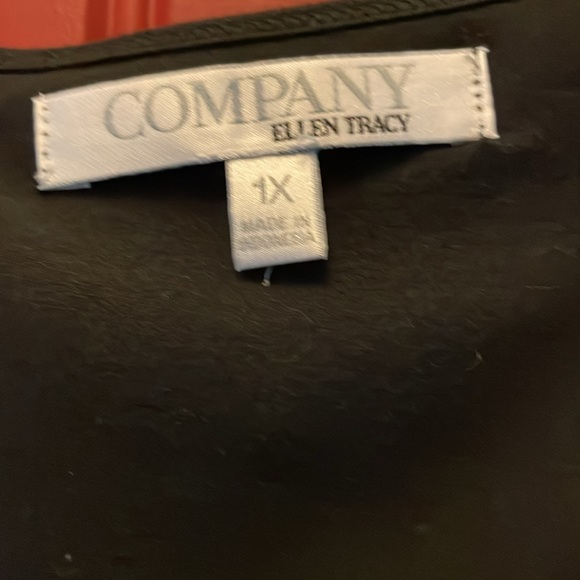 Women’s Black Long Sleeve Shirt with Gold Studs Around Neck Great Condition - Picture 2 of 3